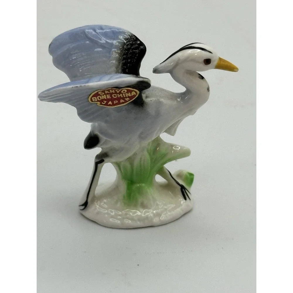 Vintage Sanyo Bone‎ China Bird Figurine Japan Mid Century